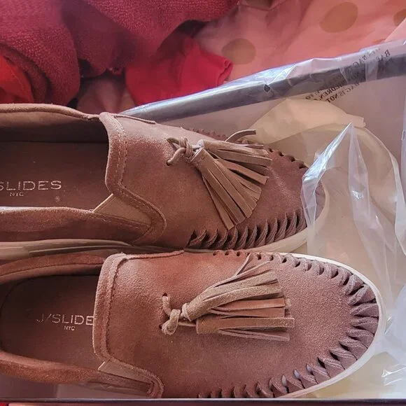 J slides 8 1/2 Taupe suede aztec - Picture 2 of 2